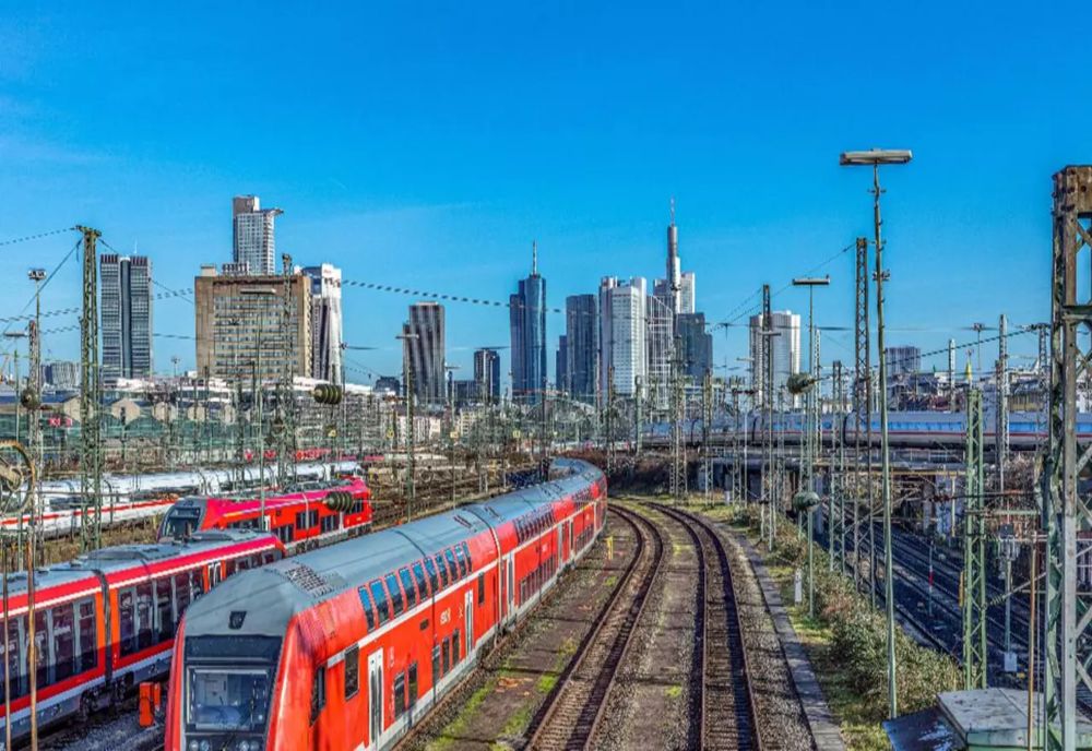 Sfârșit crunt pentru un controlor de tren: a fost ucis de un pasager fără bilet