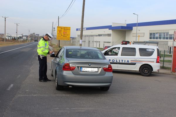 Vehicule cu probleme identificate de poliţiştii din Sebeș