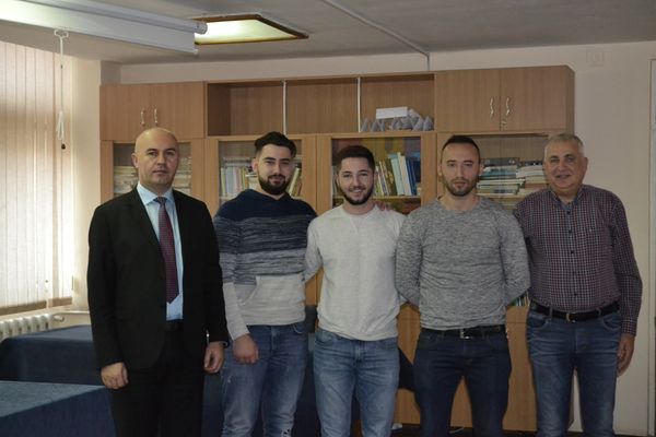 Polițiștii care l-au prins pe autorul tâlhăriei din Alba Iulia au fost recompensați de Corpul Național al Polițiștilor