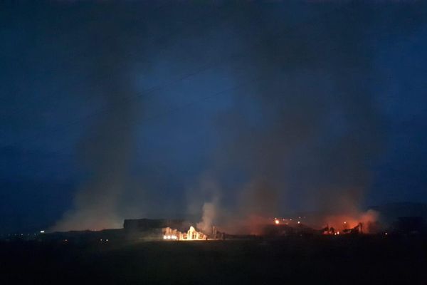 VIDEO: Situația incendiului de la fabrica de condimente după 24 de ore