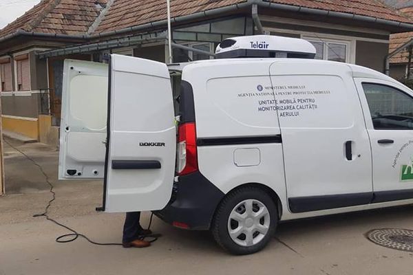 Incendiu fabrică condimente. Rezultatele analizelor realizate cu laboratorul mobil