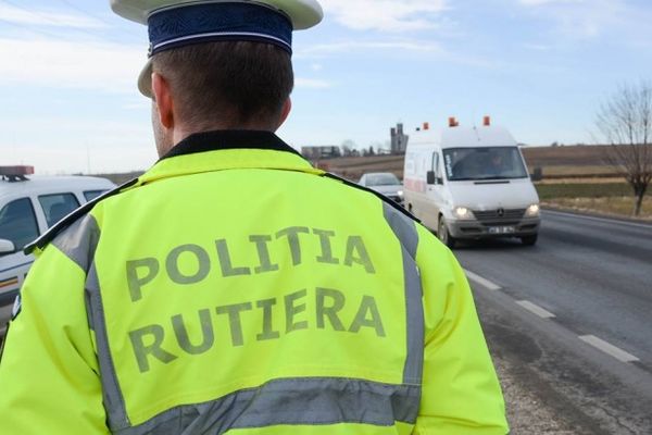 Șoferi inconștienți care au pus în pericol siguranța traficului rutier. Cum au reacționat polițiștii din Alba ?