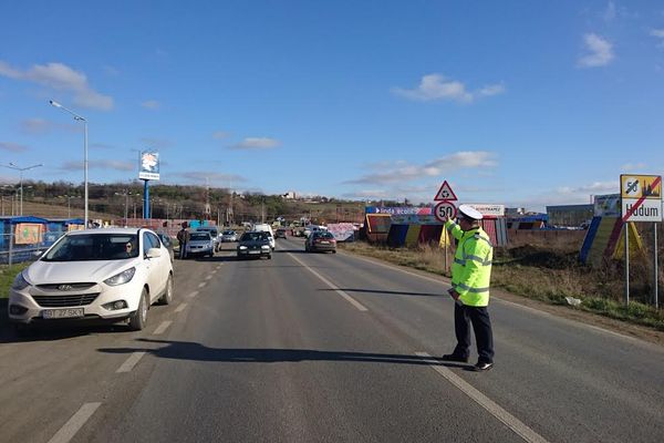 Sute de amenzi și peste 2.300 de autovehicule verificate într-o săptămână de controale