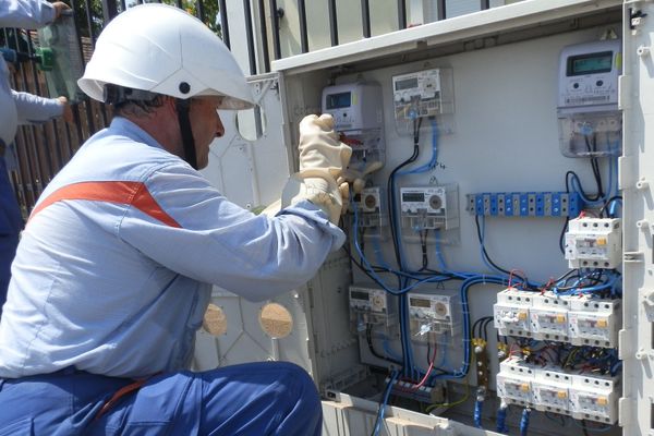 Întreruperi de curent programate în perioada 15 - 19 Aprilie