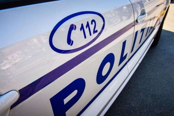 Un bătrân din Alba Iulia, fără permis, depistat în trafic pe un moped neînmatriculat