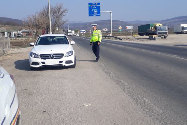 Acţiunile de combatere a excesului de viteză continuă