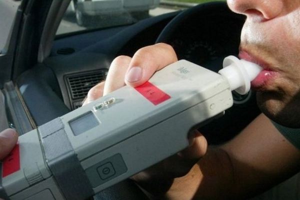 Tânăr din Blaj depistat conducând sub influența alcoolului