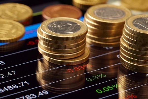 Analiză Economică : Mișcări minore ale euro