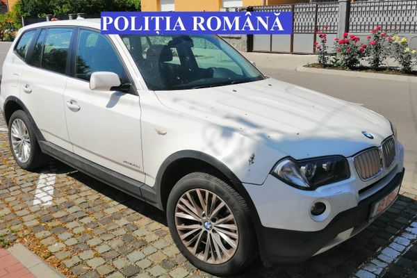 Autoturism urmărit de autorităţile italiene, depistat în Sebeș