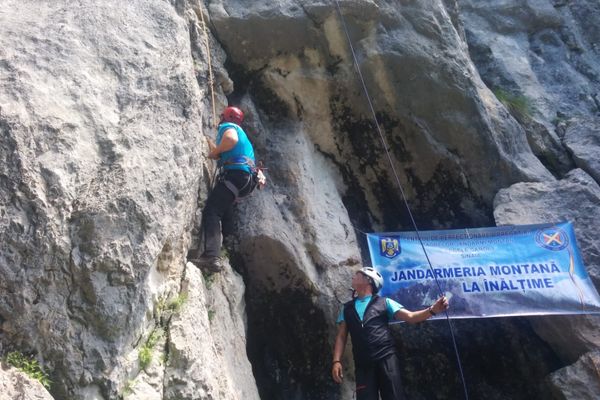 3 jandarmi din Alba participă la o competiție militar-aplicativă