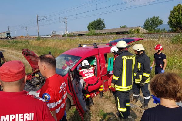 Trafic BLOCAT pe centura municipiului Alba Iulia în urma unui accident rutier
