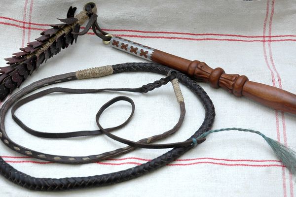 Bărbat din Stremț reținut după ce și-a agresat fiicele minore