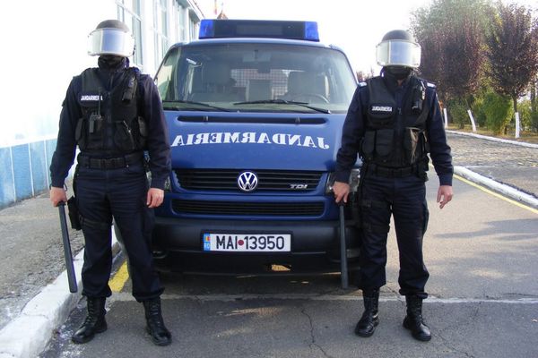 Conflict izbucnit din cauza unei porții de mici