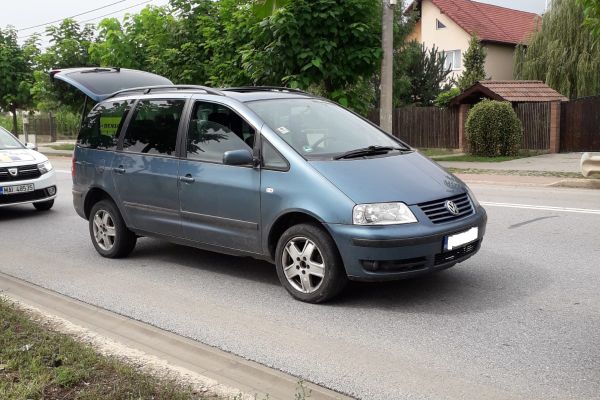 Încă 3 „rechini” depistați de polițiști