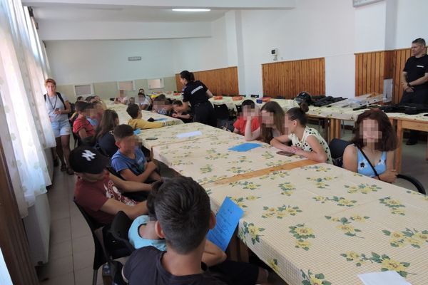 IJJ Alba : Activitate preventiv-educativă în tabăra școlară de la Arieșeni
