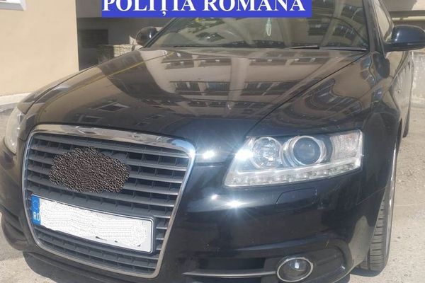 Autoturism căutat de autorităţile britanice, depistat de poliţiştii din Alba