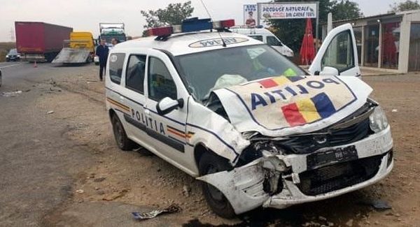 Polițiștii implicați în accidentul de pe DN1 în județul Alba mergeau la vizita medicală cu semnalele luminoase pornite