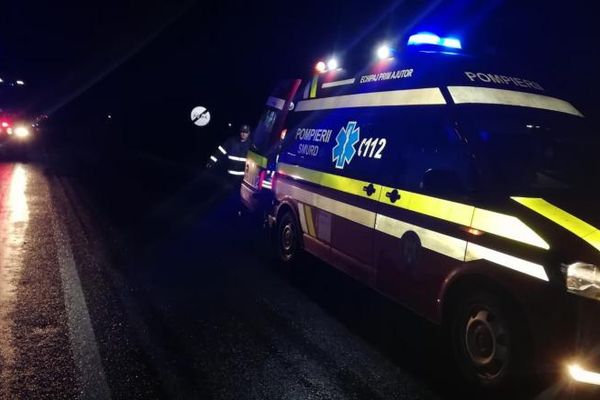 Încă un mort pe șoselele din Alba. Bărbat acroșat de un autoturism al cărui șofer a FUGIT de la locul faptei