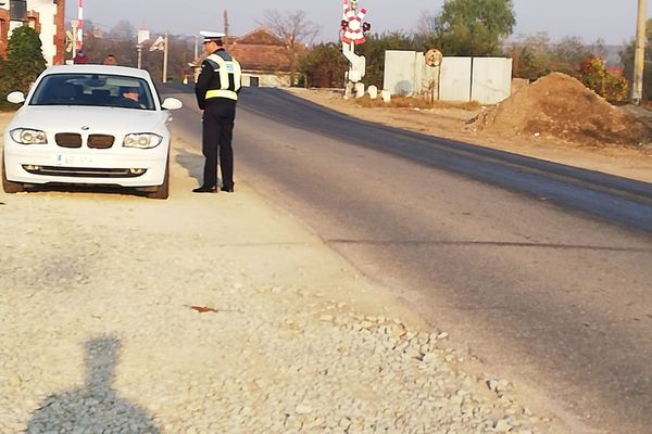 Acţiune a Poliţiei Alba la trecerile de cale ferată