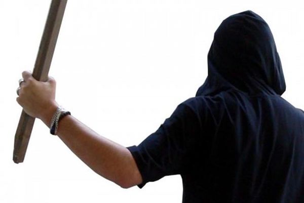 Un bărbat din Șona l-a agresat pe un concetățean