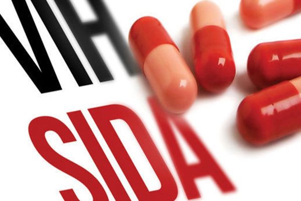 1 decembrie – Ziua Mondială de Luptă Împotriva HIV/SIDA