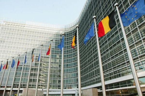  Ludovic Orban: Guvernul va formula o propunere de comisar european după consultarea preşedintelui 