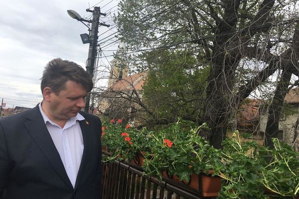 Situație fără precedent la Sebeș. Orașul care avea conturile ” burdușite ” de bani este nevoit acum să se împrumute. Unde au dispărut banii sebeșenilor ?