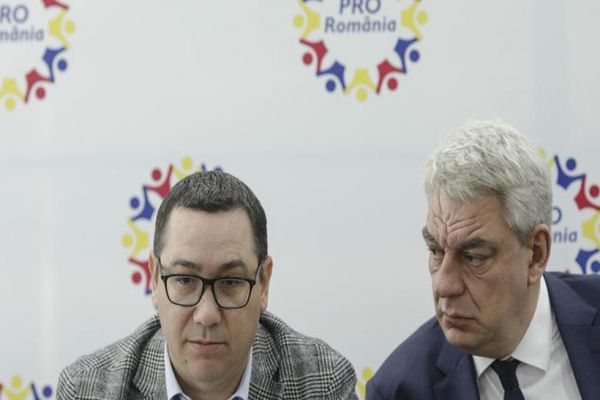  Victor Ponta îl acuză pe Mihai Tudose de trădare și îl amenință cu excluderea din partid: „El este negociatorul” 