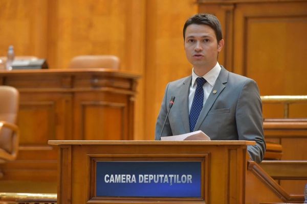 Robert Sighiartău anunță o "primă mare victorie" în Comisia de buget-finanțe a Camerei Deputaților: Ar fi unele dintre cele mai bune vești de sărbătorile de iarnă