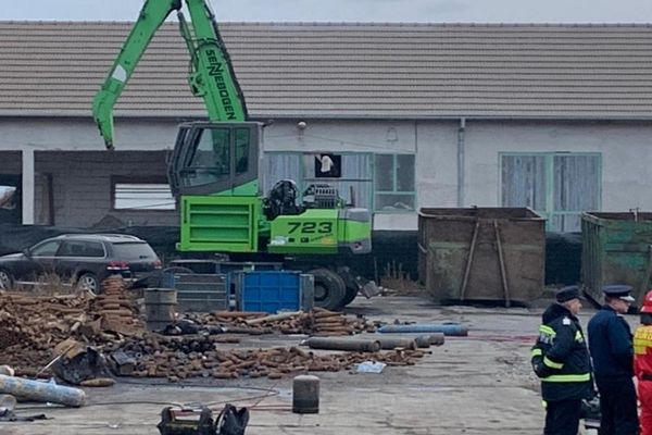 Parchetul Militar Timișoara preia dosarul exploziei proiectilului din comuna Pianu 