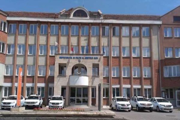 Serviciul Arme, Explozivi şi Substanţe Periculoase al IPJ Alba a fost suspendat.