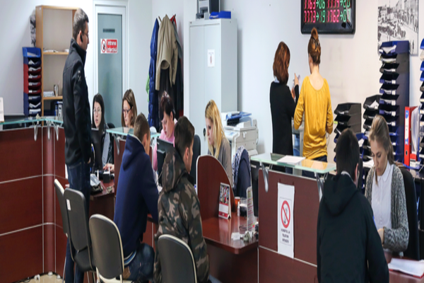 Voluntarii unei asociații în sprijin pentru cetățeni și autorități, în actualul context epidemiologic  