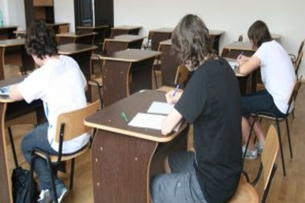 Vacanță prelungită pentru elevi. Când vor avea loc Evaluarea Națională și Bacalaureatul