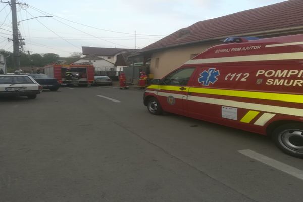 Cadavrul carbonizat al unei femei, găsit într-o locuinţă cuprinsă de flăcări la Blaj
