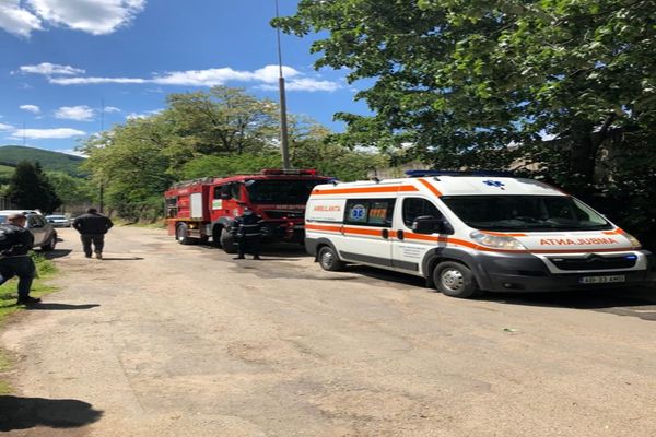 EXPLOZIE cu victime la Fabrica de Arme Cugir . Scenariul se repetă după ce anul trecut o femeie și-a pierdut viața în aceleași condiții