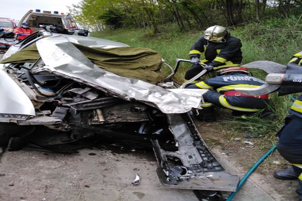 Un bărbat din Satu Mare a murit iar soția sa se află în stare gravă în urma unui accident pe DN1 în județul Alba