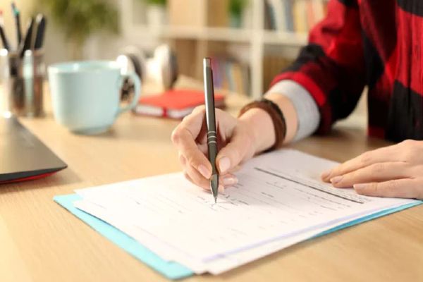 Învcepe completarea fișelor cu opțiuni pentru admiterea la liceu