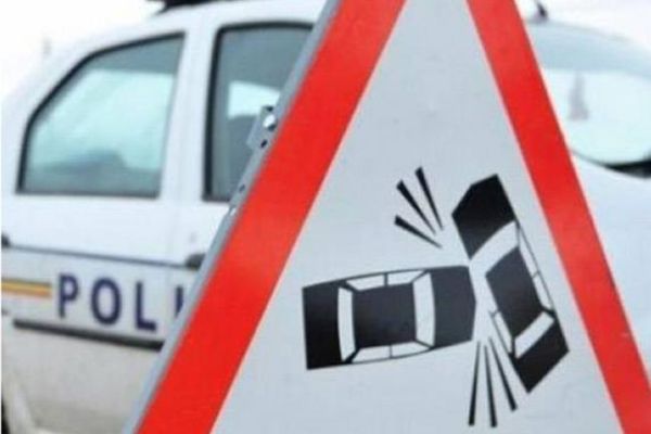 Două accidente într-o zi, aceeași cauză: nepăstrarea distanței corespunzătoare