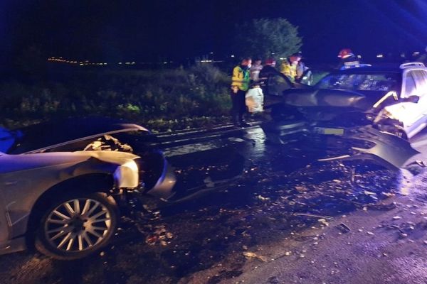 Accident cu victime multiple pe șoseaua de centură a municipiului Alba Iulia! Persoanele rănite sunt din Cluj și Sălaj (FOTO)