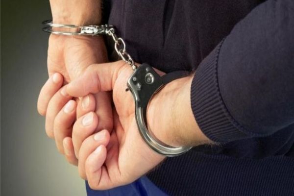 Hoț prins de polițiști