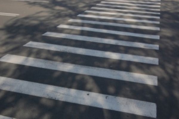 Accidentat pe trecerea pentru pietoni