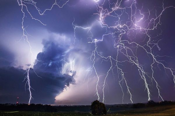 Alerta meteo, actualizată: cod GALBEN de furtuni și grindină - HARTA