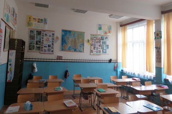 Peste 20 de milioane de lei din surse nerambursabile vor fi investiți în dezvoltarea sistemului de educație din Cugir