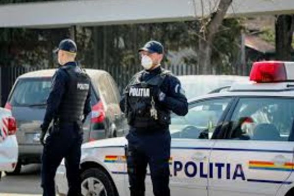 Astăzi, 180 de poliţişti și 59 de polițiști locali vor asigura măsuri de ordine şi linişte publică 