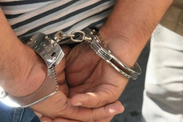 A încercat să se împace cu fosta iubită și a ajuns în arest