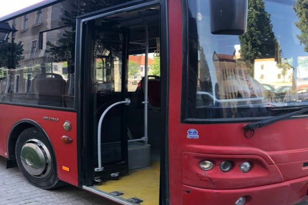 Primăria Alba Iulia : Decizia STP Alba Iulia S.A de a anula gratuitățile este un act unilateral și abuziv