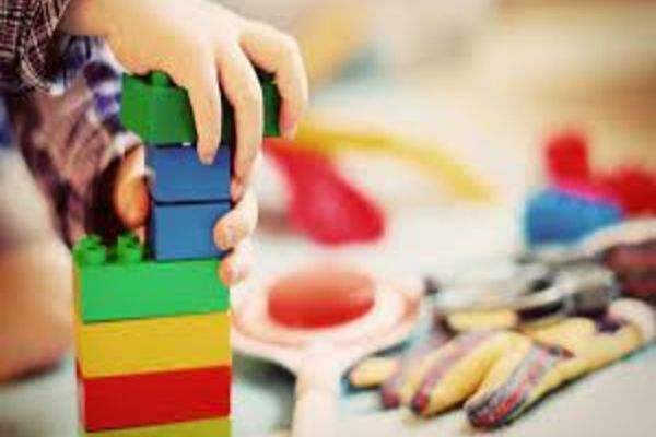 Propunerea de modificare a actului normativ de reglementare a construcției creșelor în dezbatere publică