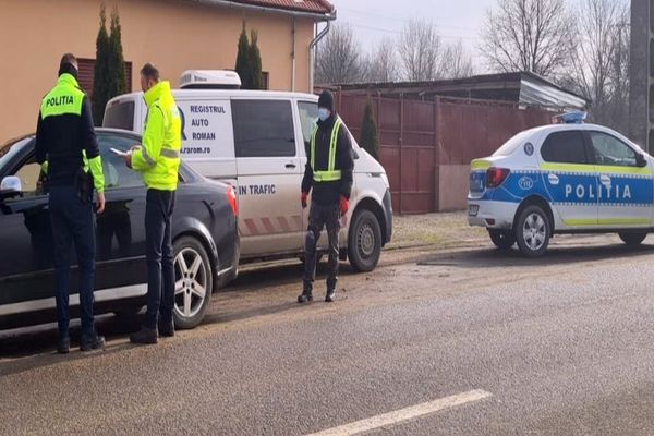 Inspectorii RAR și polițiștii, controale în trafic