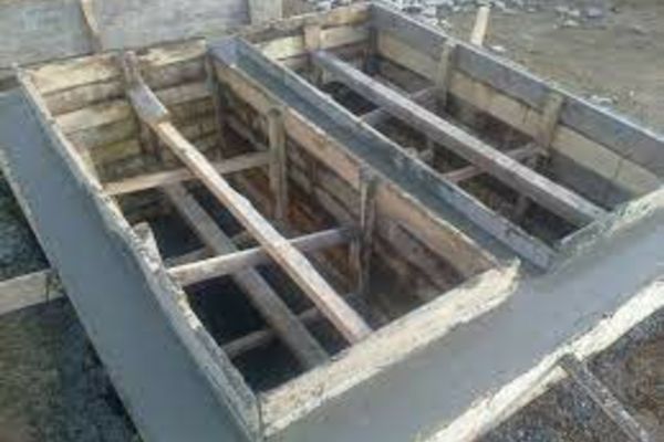 Firmă care execută lucrări de amenajare a cavourilor , calcată de hoți! Ce au furat aceștia