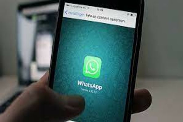 ALERTĂ: Conturi de WhatsApp deturnate de atacatori prin metode de social engineering